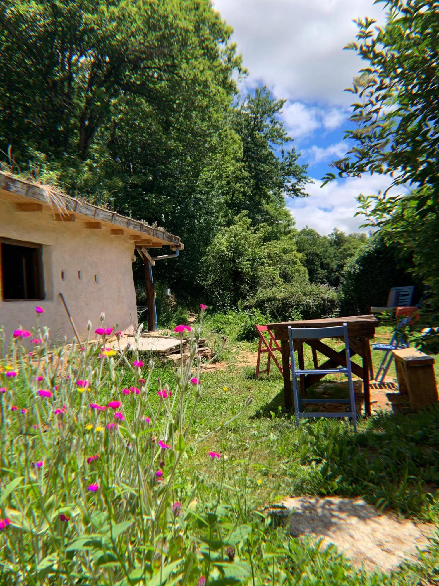 Albergue Eco El Beso - Vegano Tríacastela Exterior foto